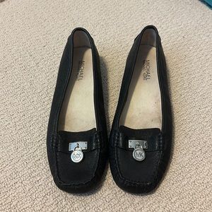 Micheal Kors Leather Flats